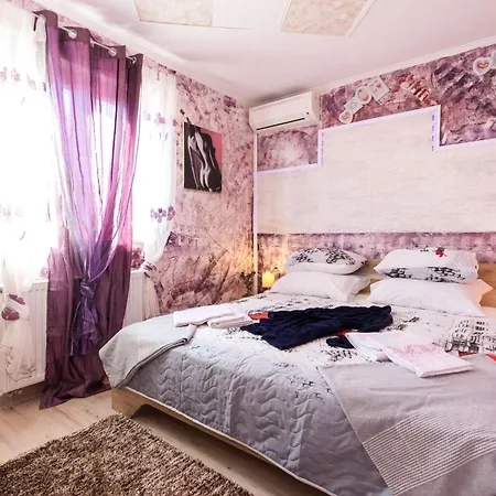 Wunderschoene Luxus-familienvilla Emily By Interhome Lovran