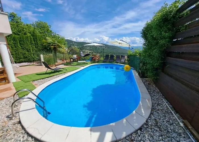 Wunderschoene Luxus-familienvilla Emily By Interhome Сasa de vacaciones