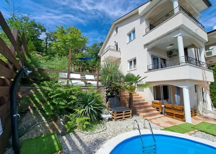 Wunderschoene Luxus-familienvilla Emily By Interhome Сasa de vacaciones