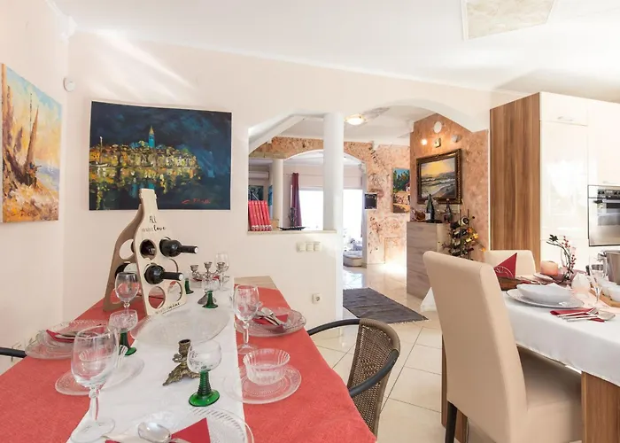 Сasa de vacaciones Wunderschoene Luxus-familienvilla Emily By Interhome *