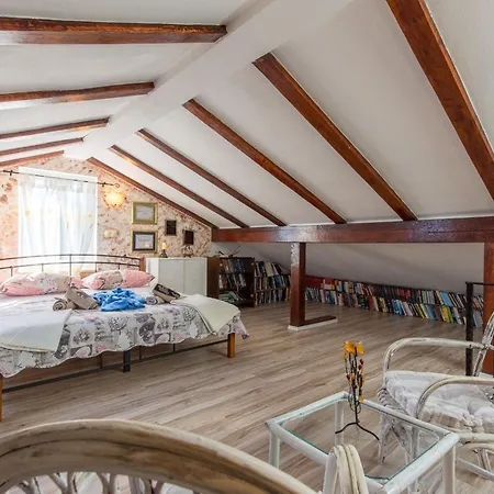 Vikendica Wunderschoene Luxus-familienvilla Emily By Interhome Lovran