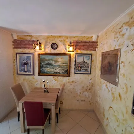 Wunderschoene Luxus-familienvilla Emily By Interhome Lovran