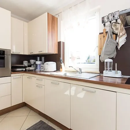 Vikendica Wunderschoene Luxus-familienvilla Emily By Interhome Lovran