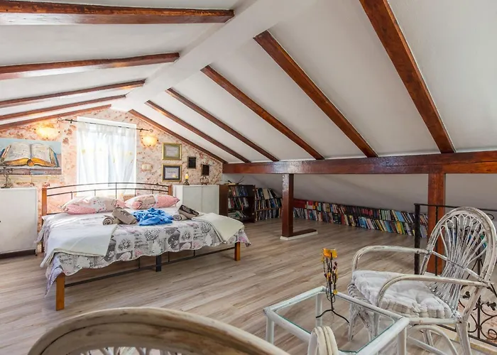 Casa vacanze Wunderschoene Luxus-familienvilla Emily By Interhome Laurana